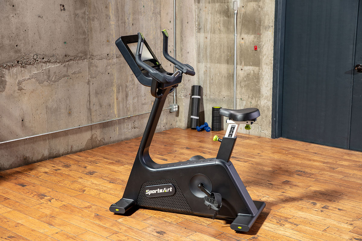 SportsArt C574U Elite Upright Cycle - 13" Senza Touchscreen
